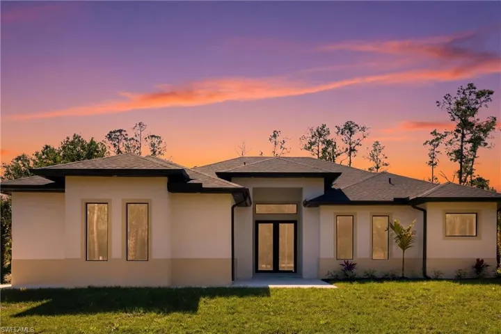 1514 47th Ave Ne, Naples, Florida 34120