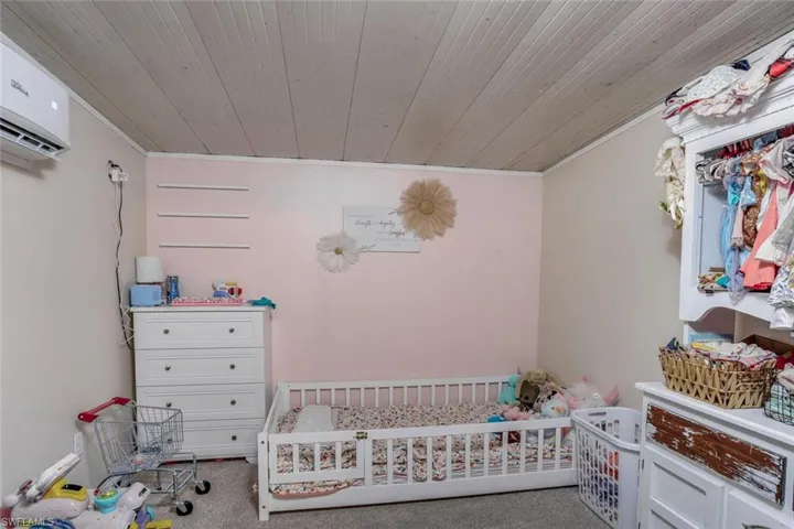 Flex room