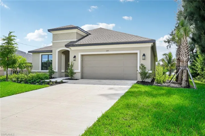 125 SW 34th Avenue ~ Ready Now