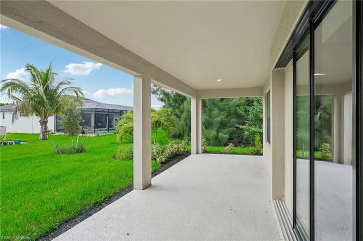 125 SW 34th Avenue ~ Ready Now