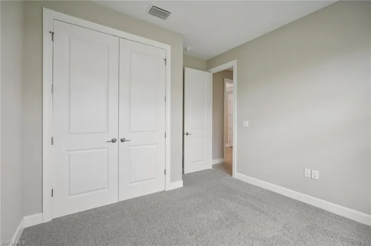 125 SW 34th Avenue ~ Ready Now