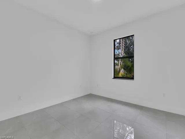 3029  32nd SW ST, Lehigh Acres, FL 33976