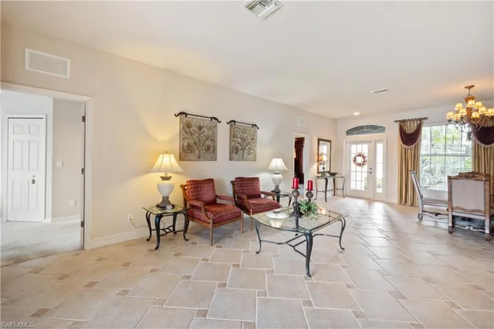 20660  Dennisport  LN, North Fort Myers, FL 33917