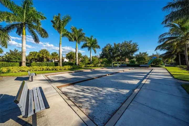 1982  Fairmont  LN, Naples, FL 34120