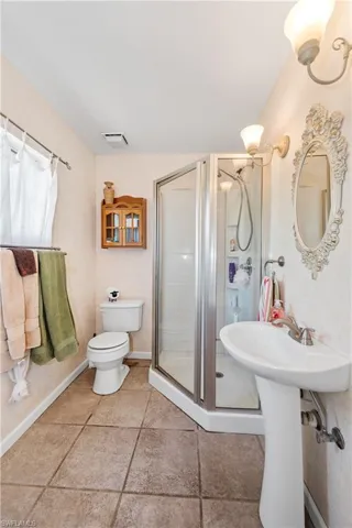 171 Se 4th St, Cape Coral, Florida 33990