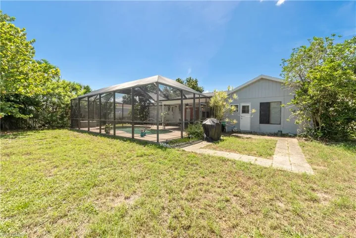 171 Se 4th St, Cape Coral, Florida 33990