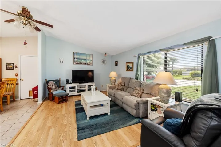 171 Se 4th St, Cape Coral, Florida 33990