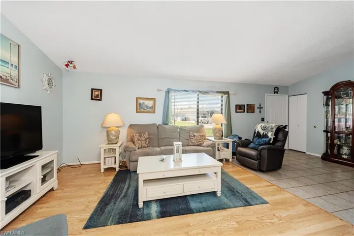 171 Se 4th St, Cape Coral, Florida 33990