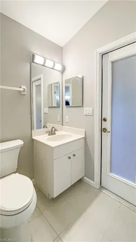 7602  Citrus Hill  LN, Naples, FL 34109