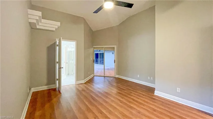 7602  Citrus Hill  LN, Naples, FL 34109