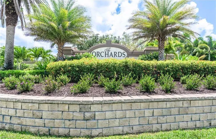 7602  Citrus Hill  LN, Naples, FL 34109