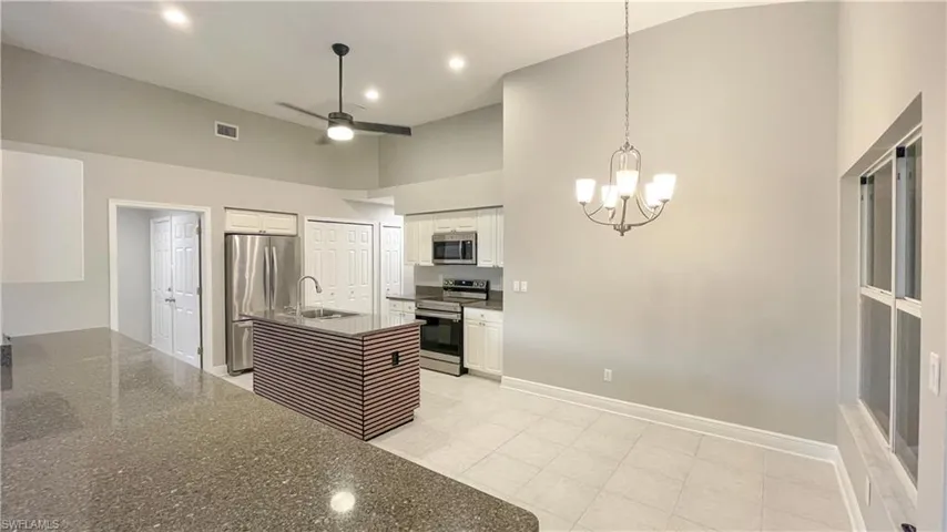 7602  Citrus Hill  LN, Naples, FL 34109
