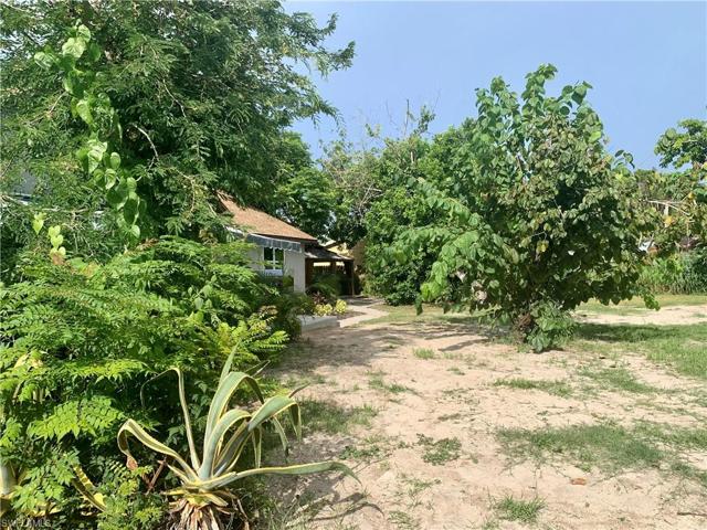 Lots of lot room left over