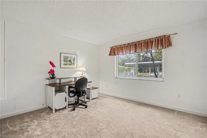 215  Cypress E WAY, Naples, FL 34110