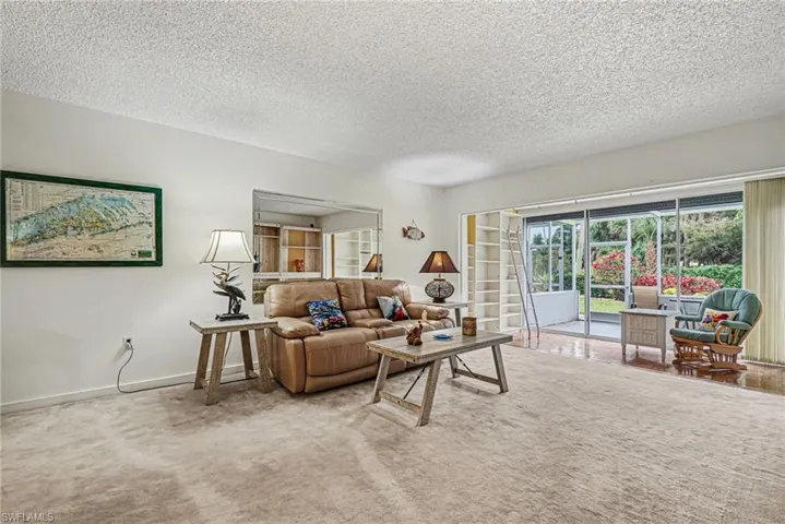 215  Cypress E WAY, Naples, FL 34110