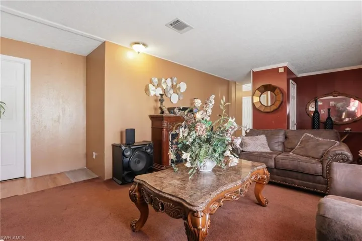 741  Alabama  AVE, Clewiston, FL 33440