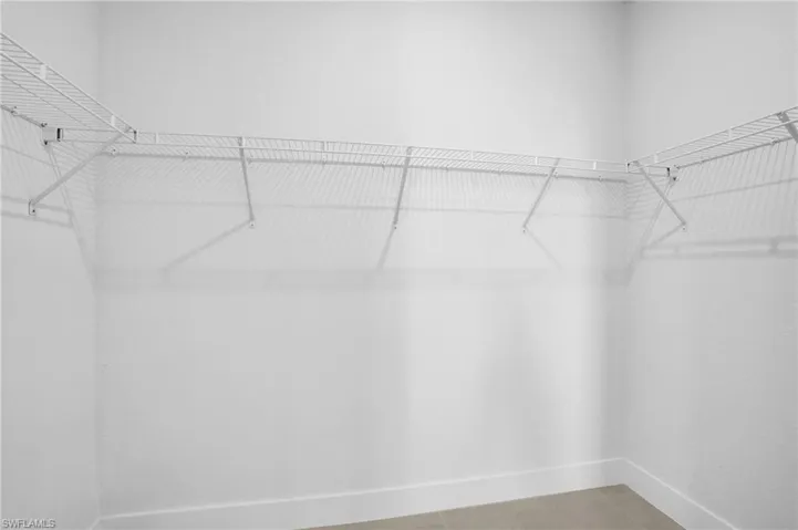 Master Bedroom Walk in Closet