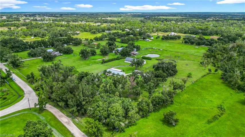 16032 Winburn Dr, Sarasota, Florida 34240