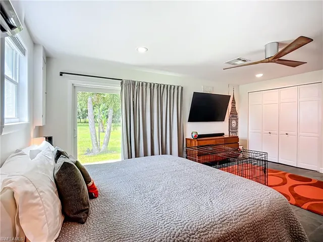 16032 Winburn Dr, Sarasota, Florida 34240