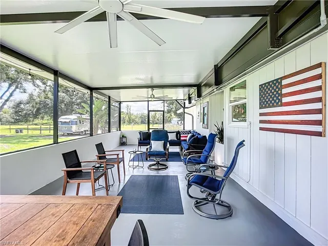 16032 Winburn Dr, Sarasota, Florida 34240