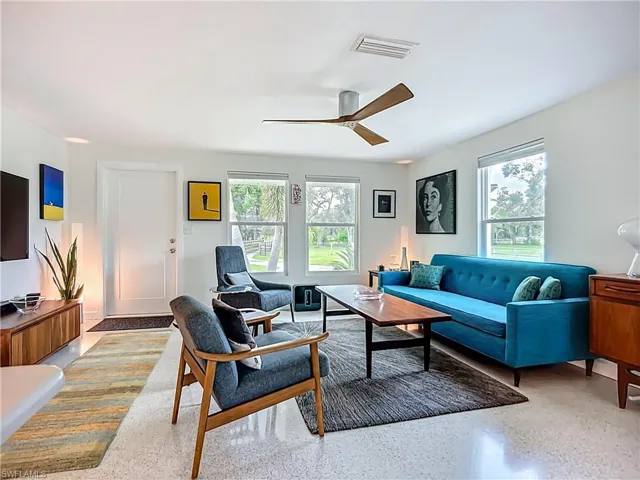 16032 Winburn Dr, Sarasota, Florida 34240