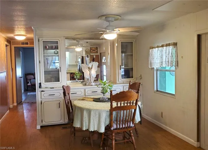 Formal Dining with Built-ins.