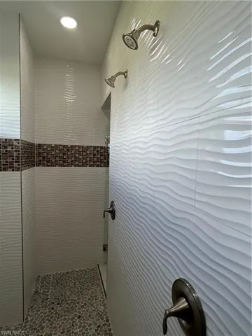 Primary Shower double headed