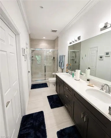 1137 Winding Pines Cir 205, Cape Coral, Florida 33909