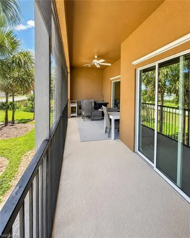 1137 Winding Pines Cir 205, Cape Coral, Florida 33909