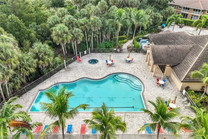 1137 Winding Pines Cir 205, Cape Coral, Florida 33909