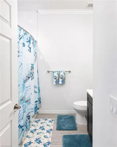 1137 Winding Pines Cir 205, Cape Coral, Florida 33909