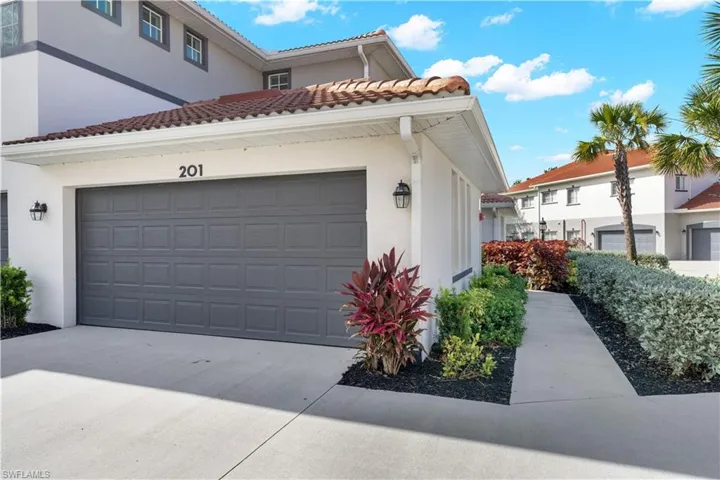 12061 Santaluz Dr 201, Fort Myers, Florida 33913