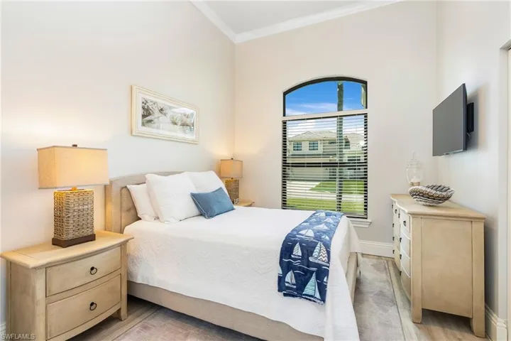 Bedroom / Den