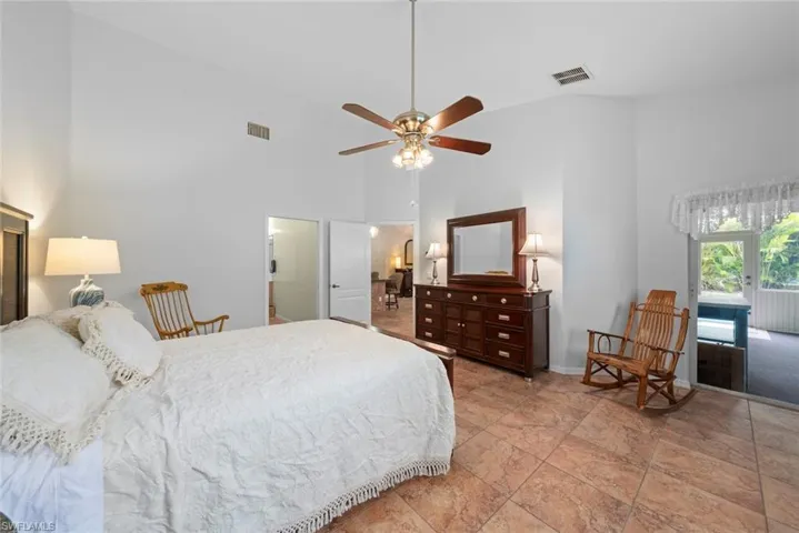 20024 Lake Vista Cir, Lehigh Acres, Florida 33936