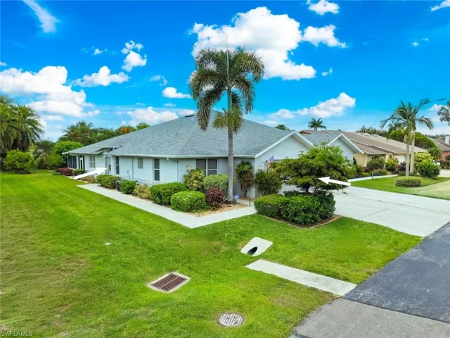 20024 Lake Vista Cir, Lehigh Acres, Florida 33936