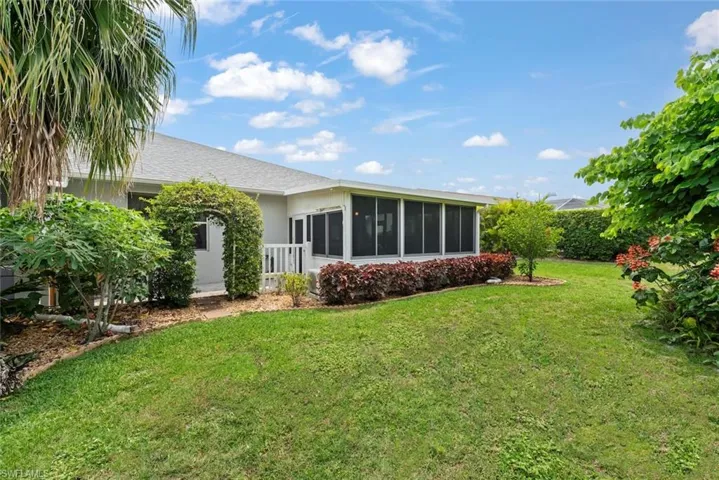 20024 Lake Vista Cir, Lehigh Acres, Florida 33936