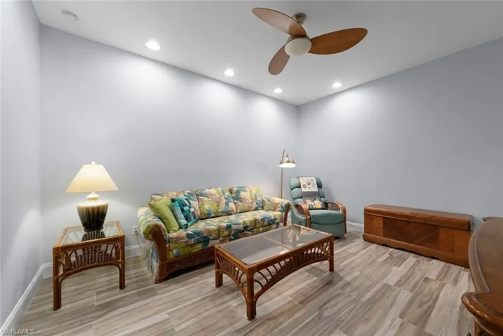 20024 Lake Vista Cir, Lehigh Acres, Florida 33936