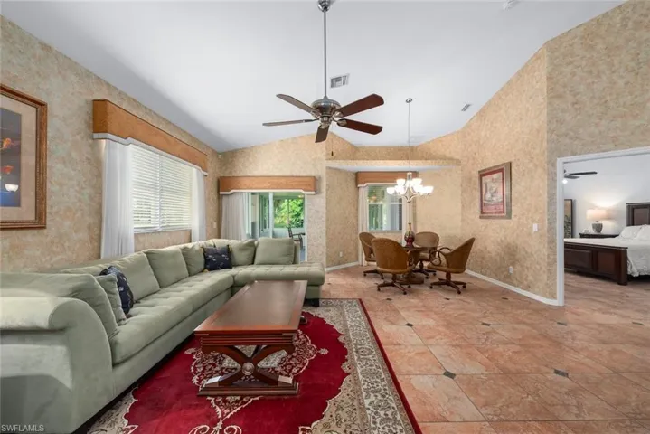 20024 Lake Vista Cir, Lehigh Acres, Florida 33936