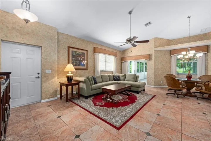 20024 Lake Vista Cir, Lehigh Acres, Florida 33936
