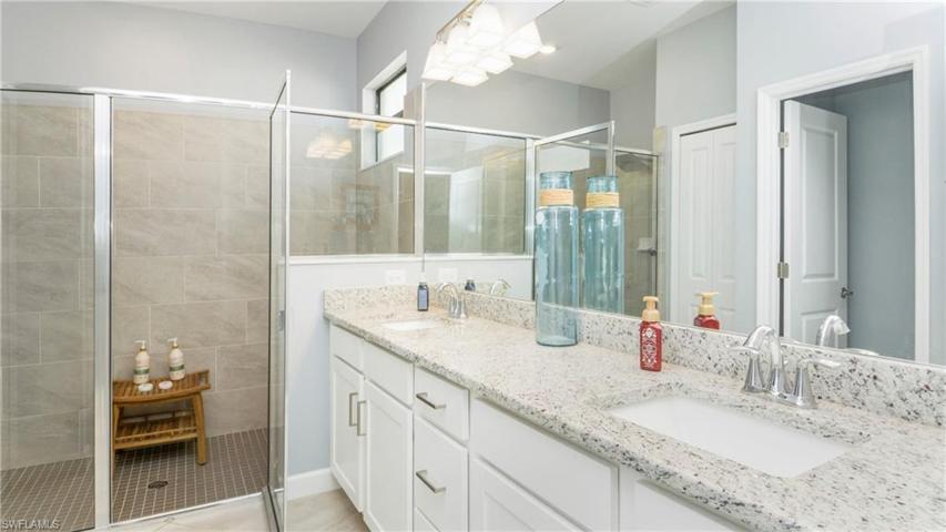 13824 Pine Lodge LN, FORT MYERS FL 33913