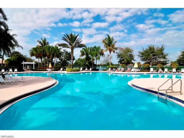 4456 Prescott Ln, Naples, Florida 34119