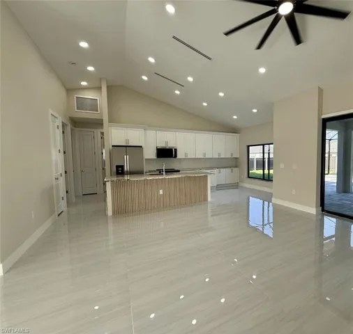 607 Nw 8th Ter, Cape Coral, Florida 33993