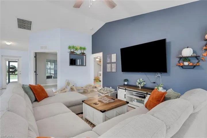 2503 Nw 21st Pl, Cape Coral, Florida 33993