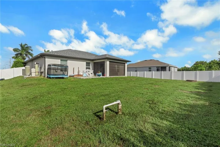 2503 Nw 21st Pl, Cape Coral, Florida 33993