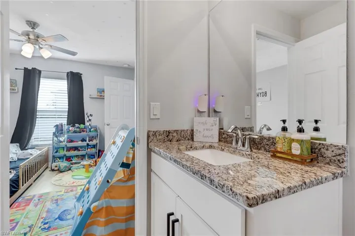 2503 Nw 21st Pl, Cape Coral, Florida 33993