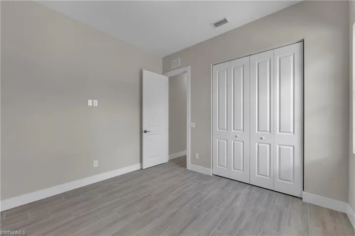 437  Mercedes  CT, Lehigh Acres, FL 33972