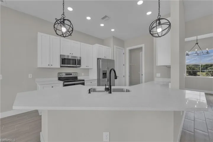 437  Mercedes  CT, Lehigh Acres, FL 33972