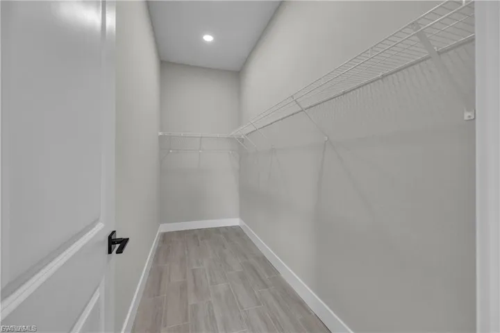 437  Mercedes  CT, Lehigh Acres, FL 33972