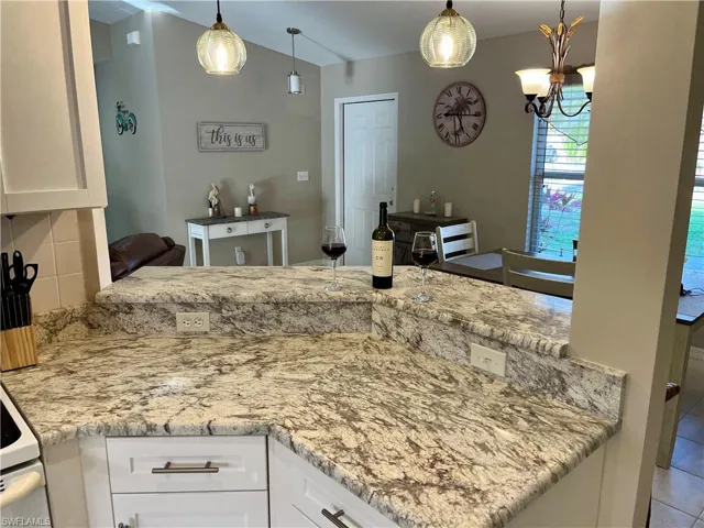 3330 Se 1st Ave, Cape Coral, Florida 33904