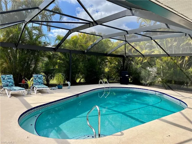 3330 Se 1st Ave, Cape Coral, Florida 33904